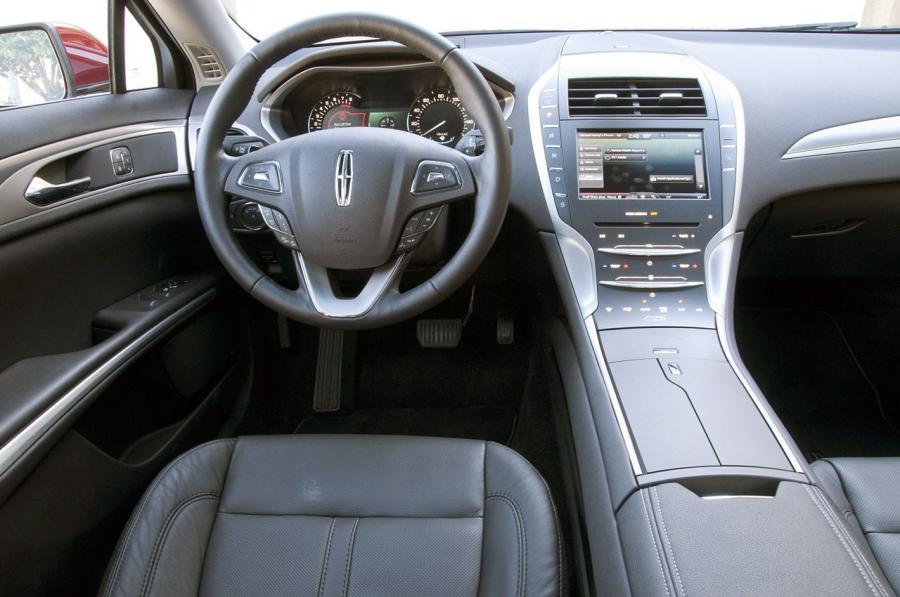  Lincoln MKZ 2013 года  (фото 29 из 65)
